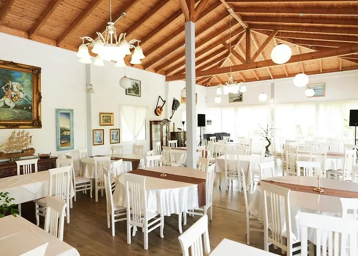 Kompleksi Aljoma Hotel Fushe-Drac