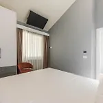 Kompleksi Aljoma Otel *