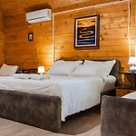 Otel Kompleksi Aljoma