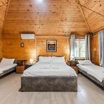 Otel Kompleksi Aljoma *