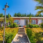 Otel Kompleksi Aljoma Fushe-Drac