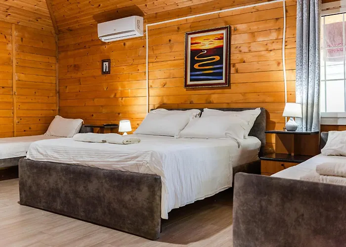 Hotel Kompleksi Aljoma